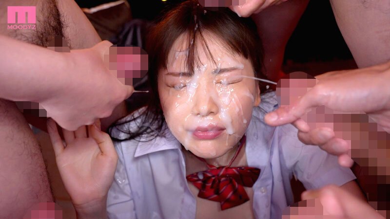 石川澪制服姿でぶっかけ